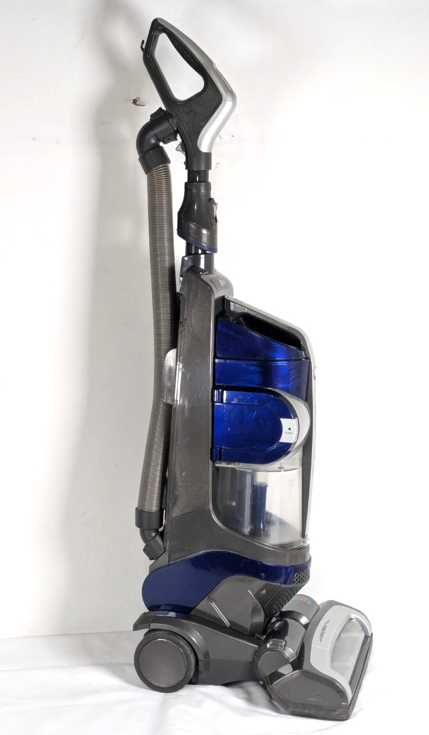 LG KOMPRESSOR LUV300B Dualforce Upright Bagless Vacuum Cleaner