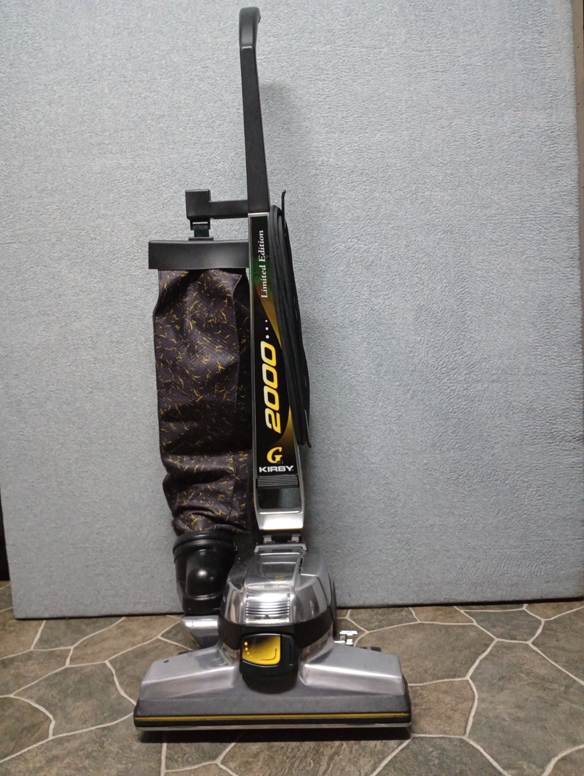 Kirby G6 2000 Limited Edition Vacuum Cleaner