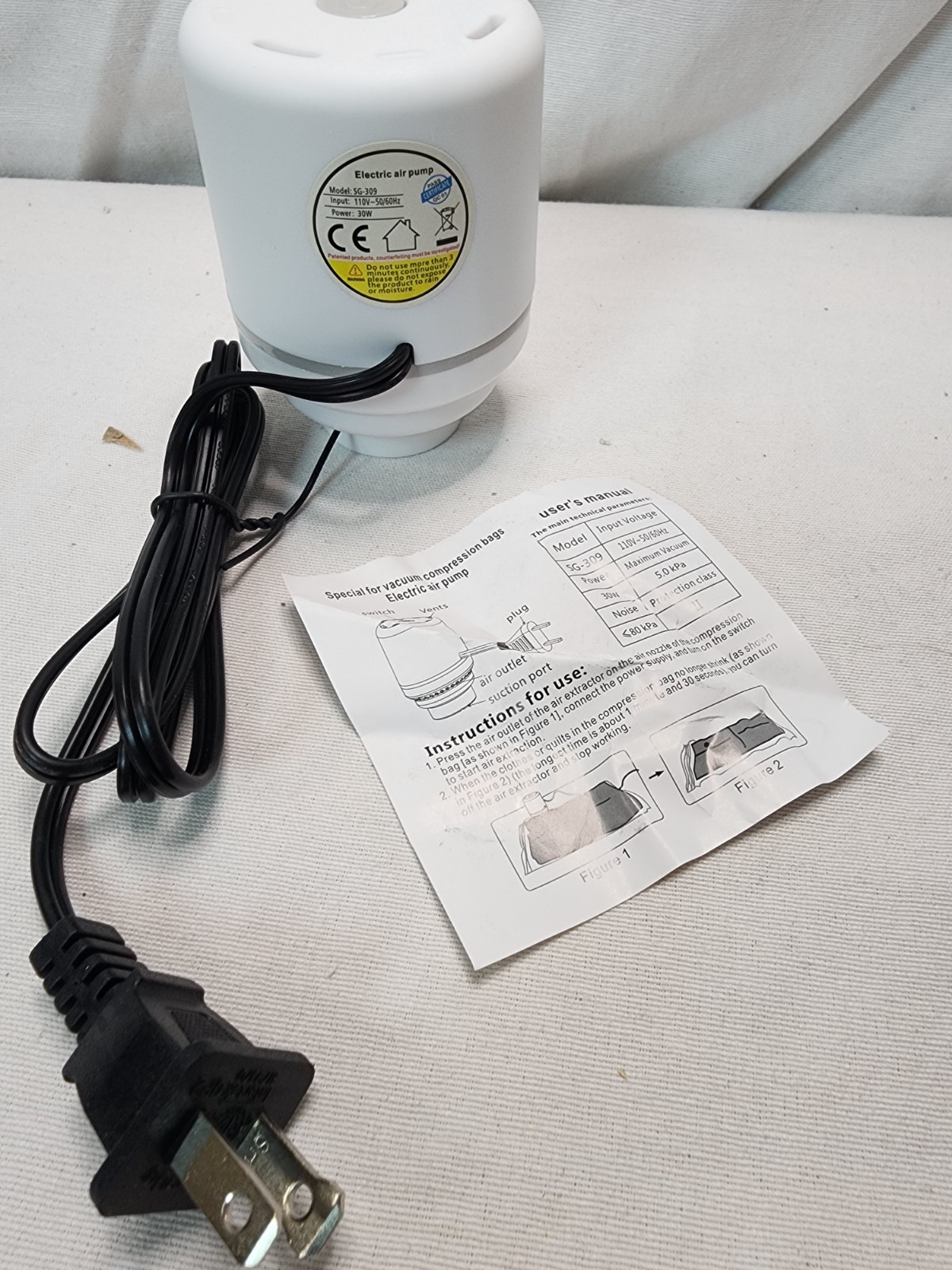 Electric Air Pump Portable Vacuum Bag Pump for Compression Fits Most Storage Bag