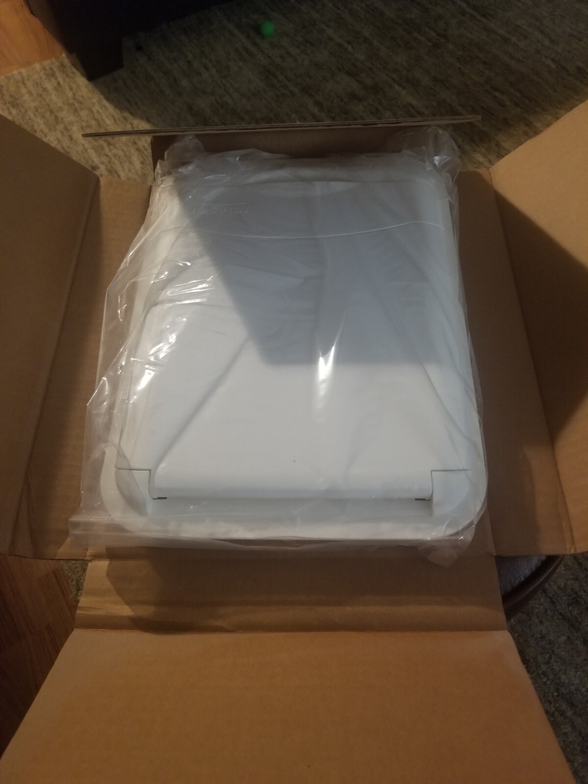 Rev-A-Shelf 50 qt. Trash Can Replacement Lid White (Lid Only) RV-50-LID-1-40 F4