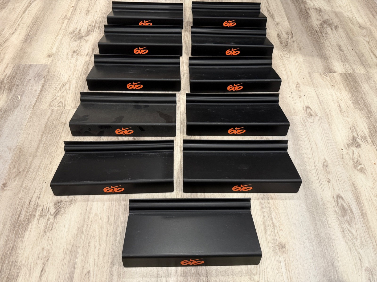 Nike Snowoboarding 6.0 SB Shoe Display Slatwall Holder Collectors Dealer Promo