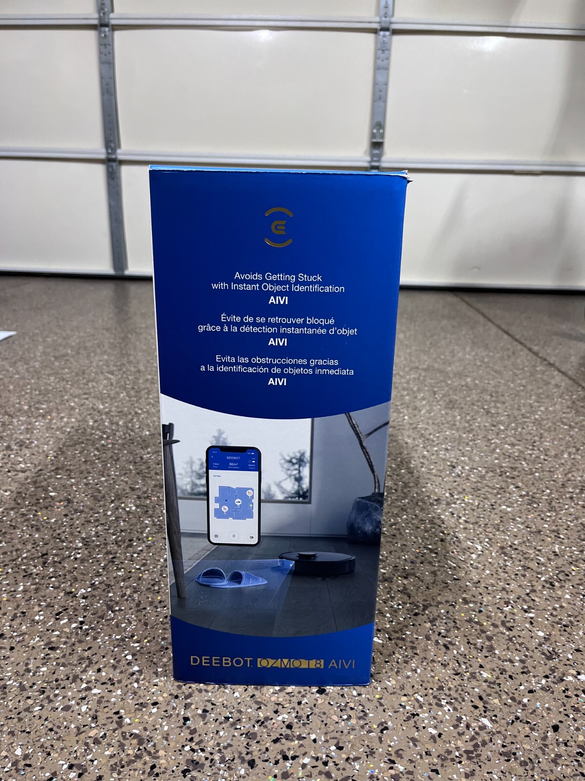Ecovacs Deebot Ozmo T8 AIVI. New condition has camera 720p camera to watch pet  