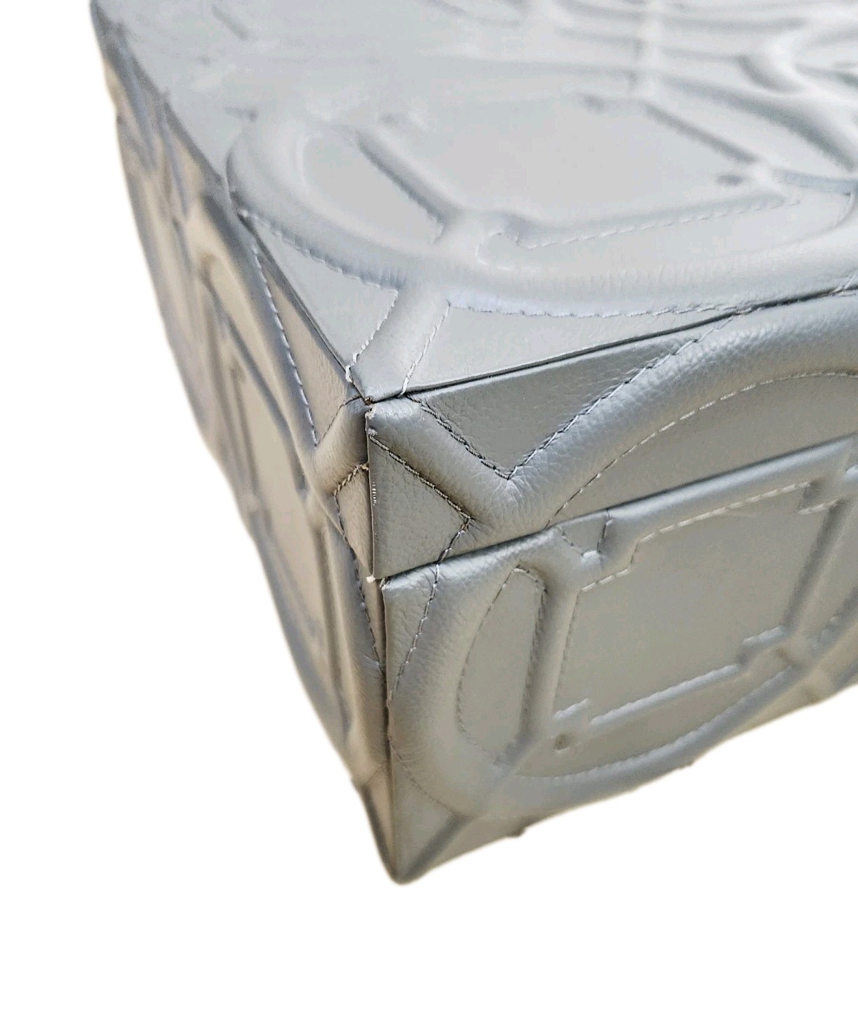 Global Views Large Gray Storage Box for Shoes, Clothing – 19.5″ x 13.5″ x 6.75″