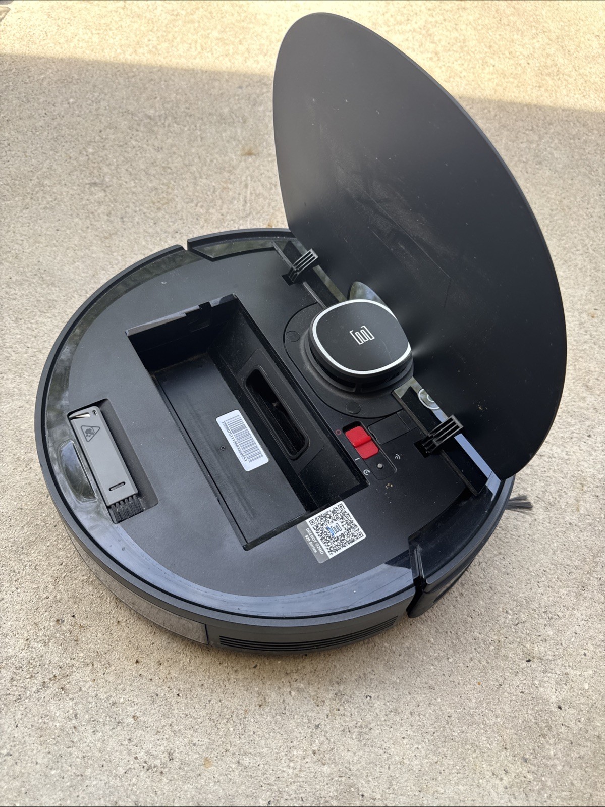 DEEBOT OZMO Robot Vacuum For Parts