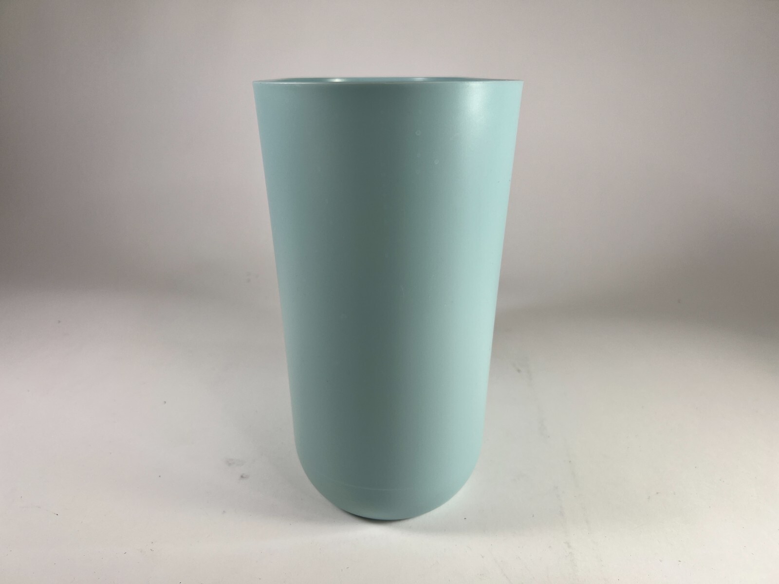 iDesign Cade Oval Slim Trash – Compact Waste Basket – Mint Green Blue