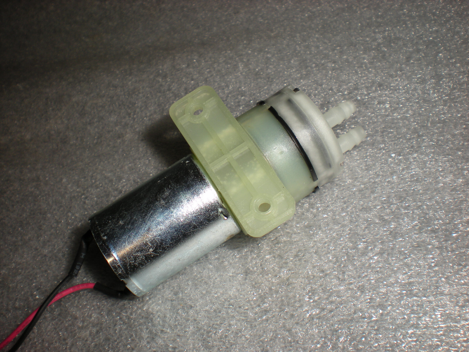 OEM Shark WD261 HydroVac MessMaster Cordless Vacuum Jiayin Water Pump Part