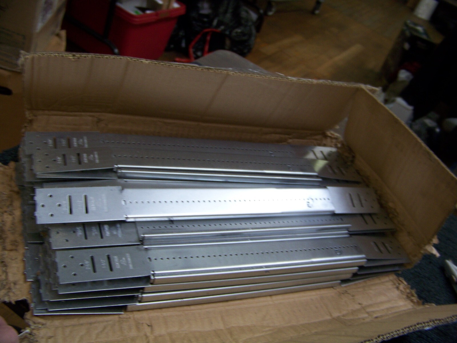Lot of 50 Centaur Bar Hangers Adjustable 11″-18″ CM-BHA-16 New