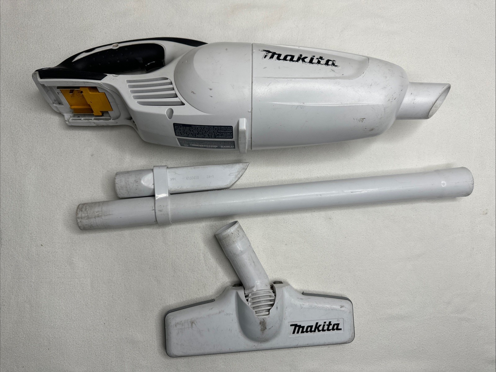 Makita XLC02 18V Upright Compact Vacuum/Tool Only -HEAVY USE