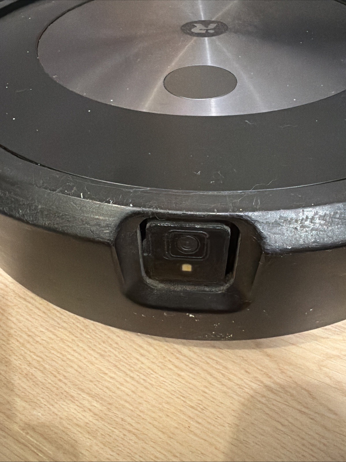 iRobot Roomba J7 Clean Base Automatic Dirt Disposal Dock ADB-N1 Vacuum