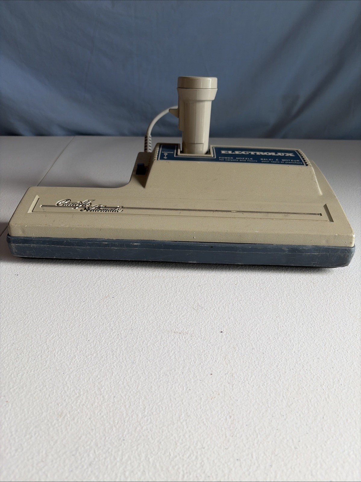 Vintage Electrolux Omni-Flo Automatic Power Nozzle Model # PN6A Beige Tested