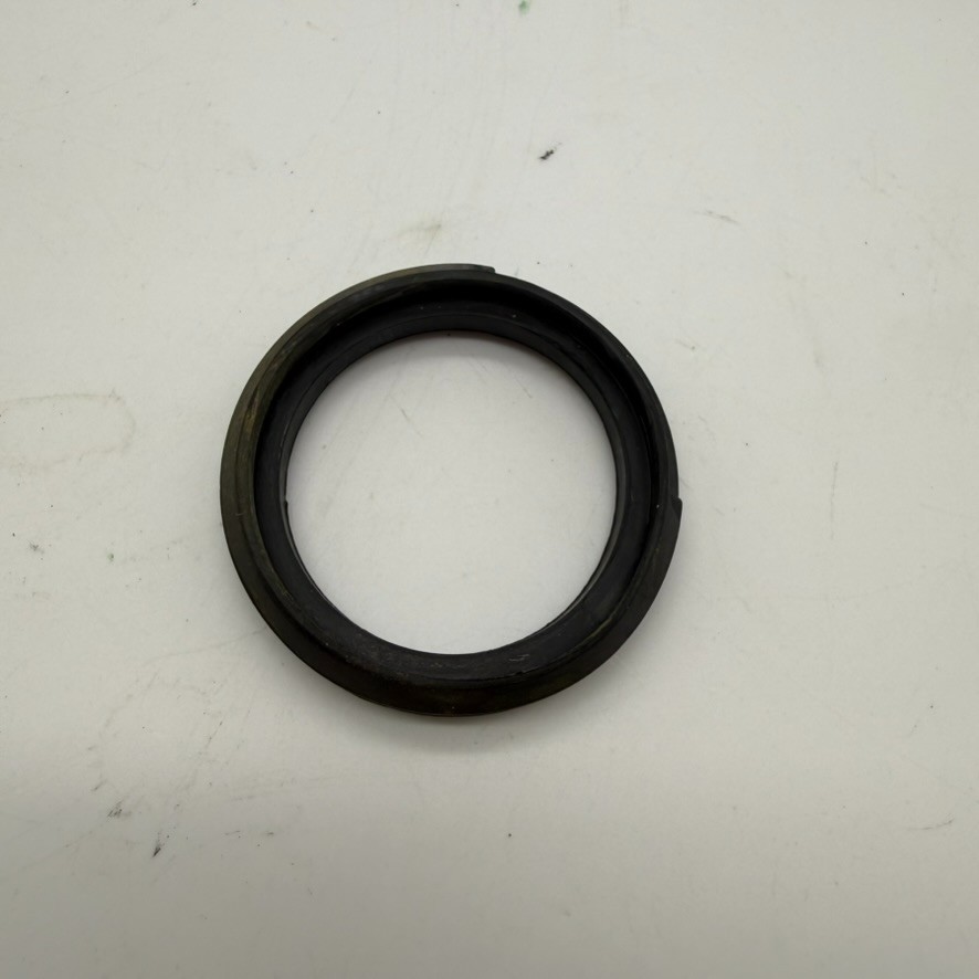 Dyson DC14 DC33 Vacuum Rubber Seals Gaskets Lot of 5 + Miscellaneous Piece