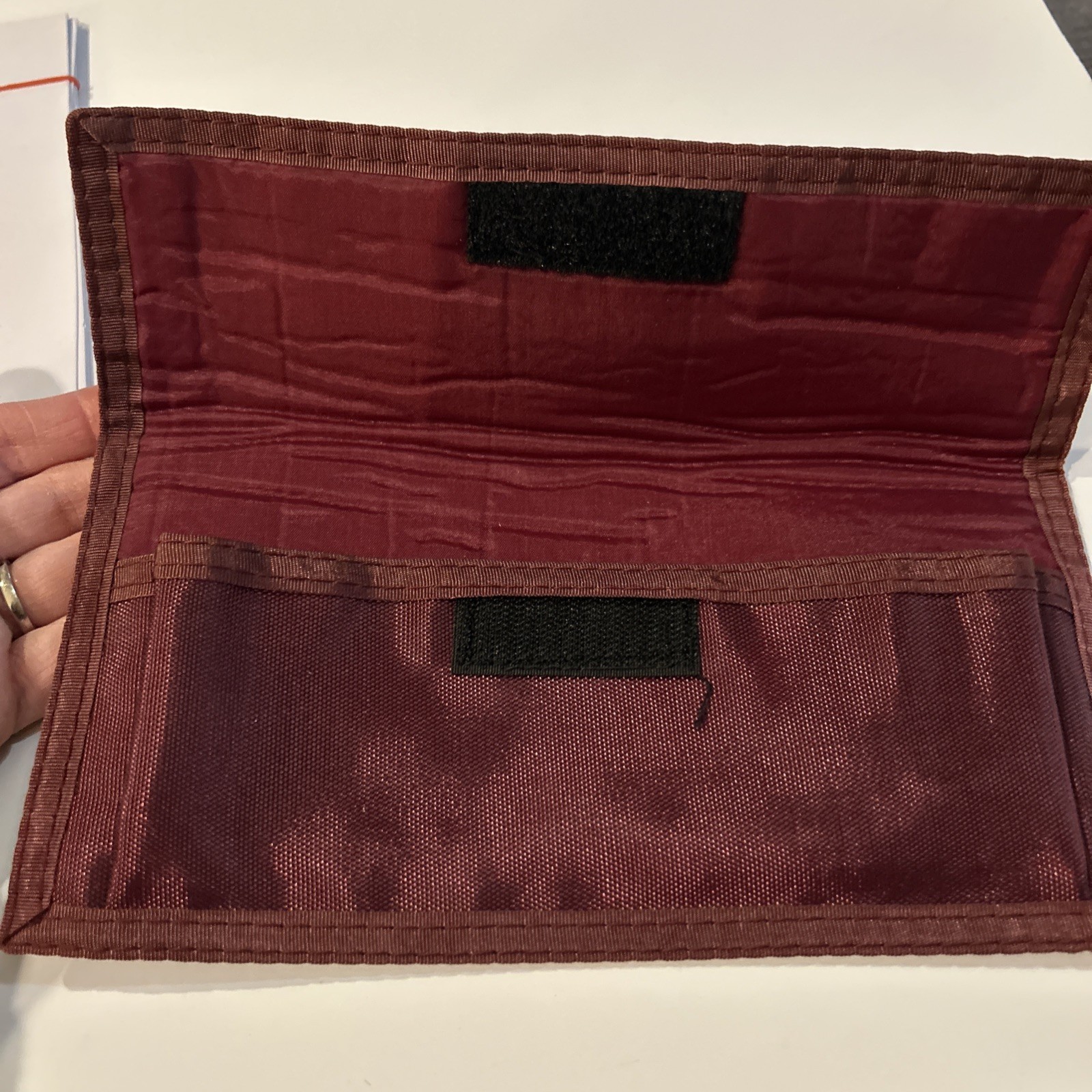 Vintage Coupon Pac Coupon Organizer W/card Tabs Burgundy Nylon (No Scissors)