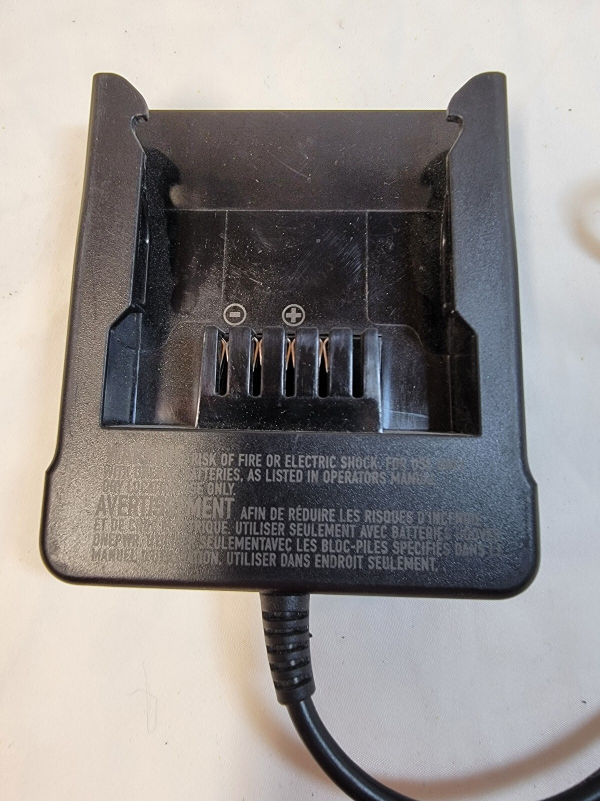 HOOVER – ONEPWR 4.0AH Battery – BH15240BLK W 3x Charger Tested Working