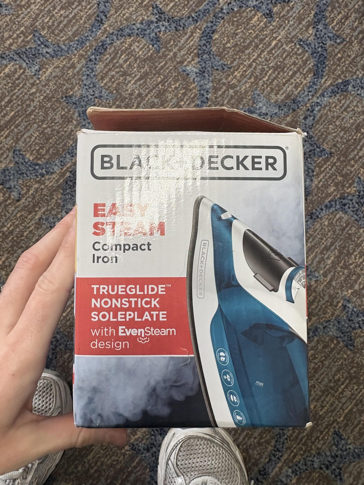 BLACK+DECKER Easy Steam Compact Iron TrueGlide Nonstick Soleplate New