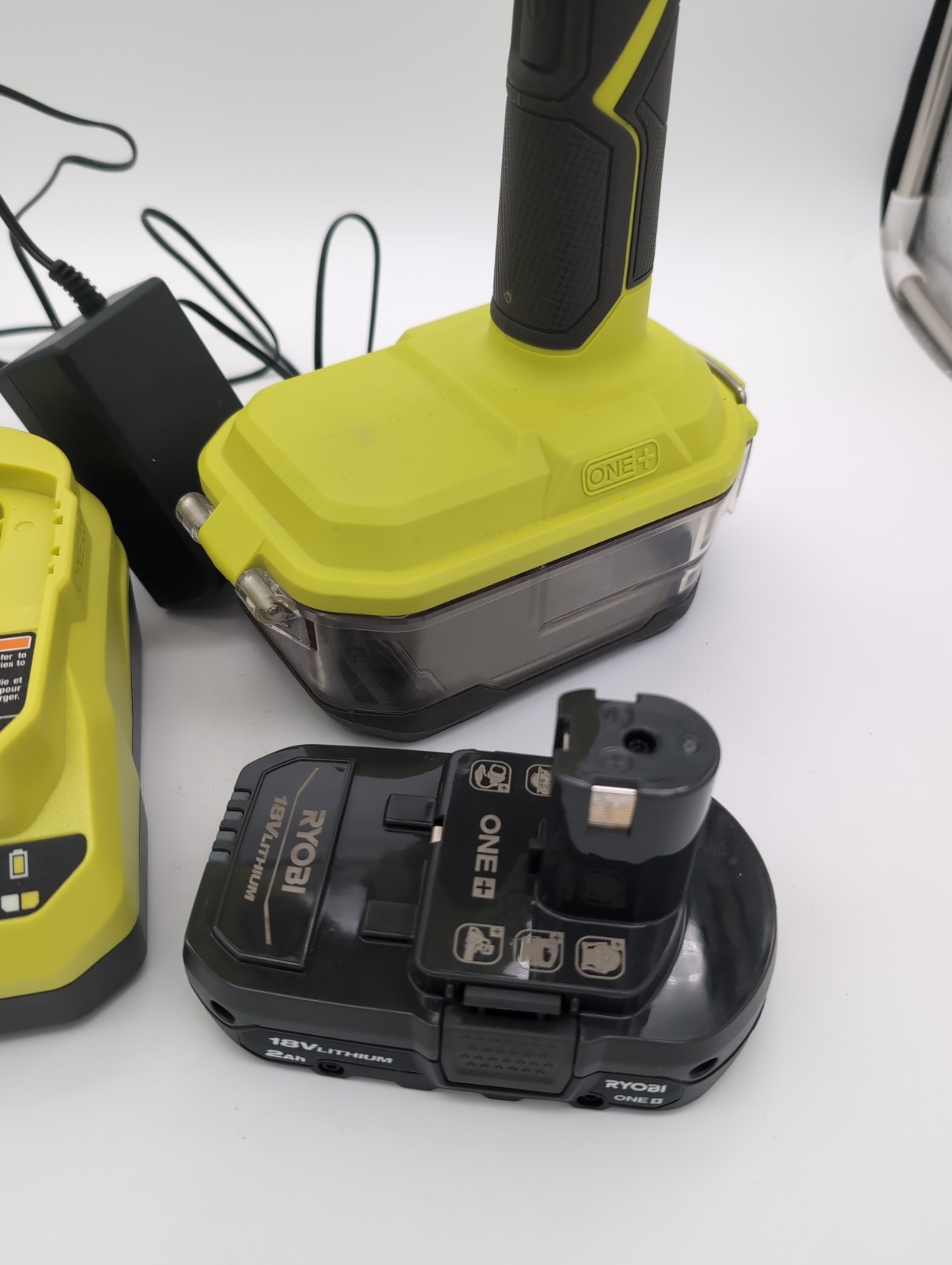 Ryobi Cordless Power Scrubber w/ Battery + Charger Excellent Condition
