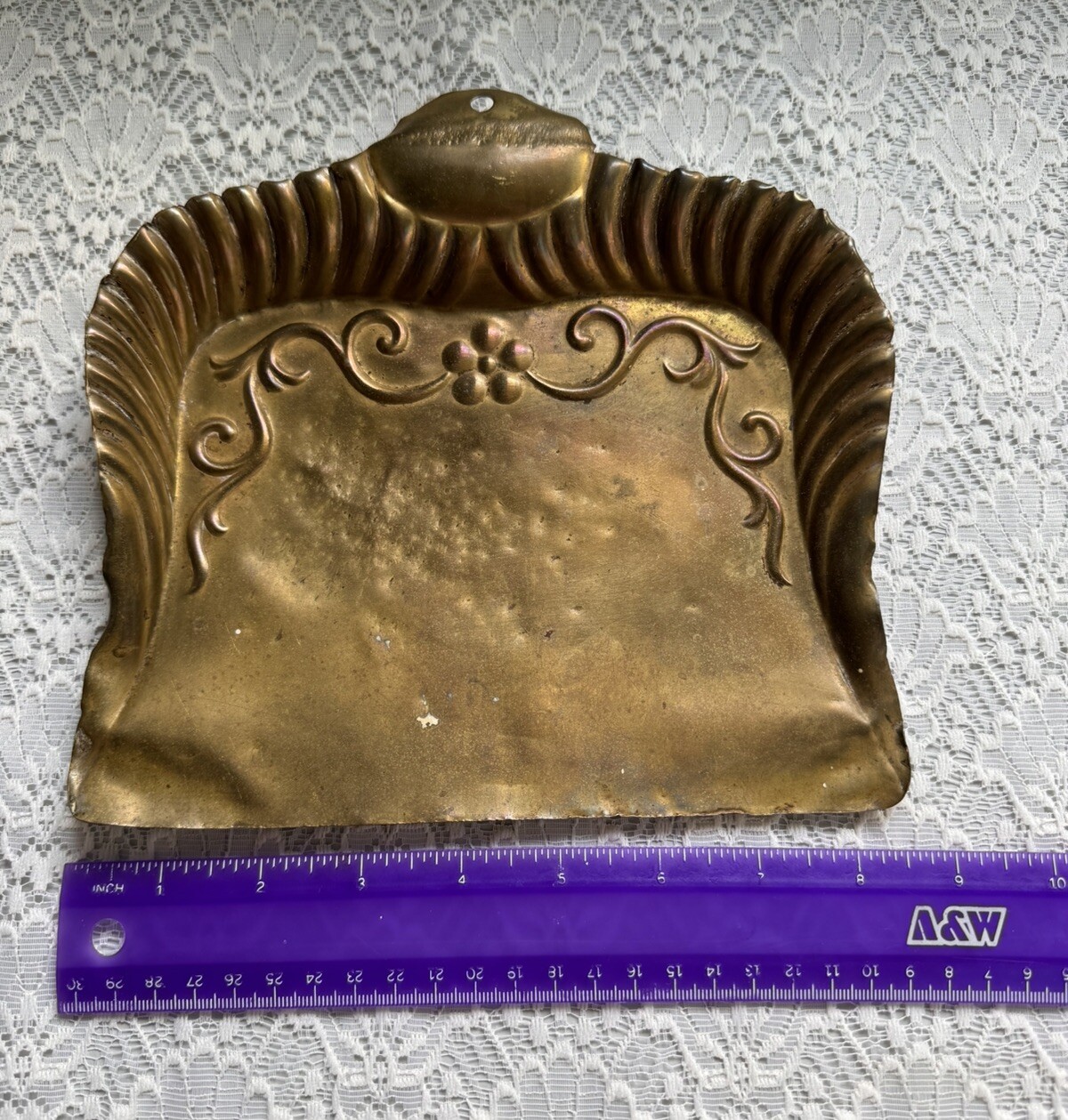 Vintage Metal Dustpan 8.5” x 8.5” Floral Design Pattern Ribbed Farmhouse Kitsch