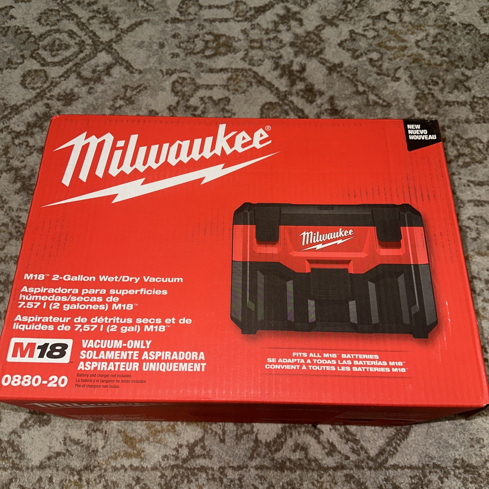 NEW IN BOX Milwaukee 0880-20 Cordless Vacuum M18 2 Gal Wet/Dry HEPA 18 Volt Vac
