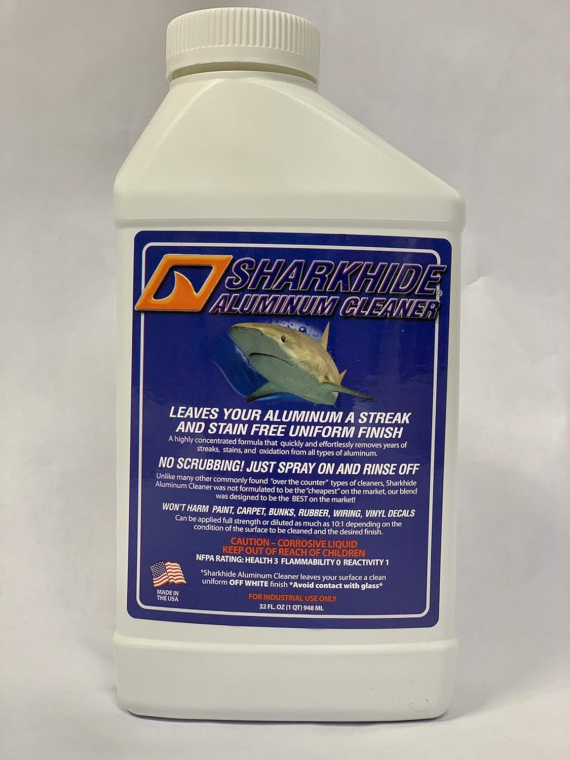 Sharkhide Aluminum Cleaner & Restorer 32oz Boat Hull Metal Cleaner Streak-Free