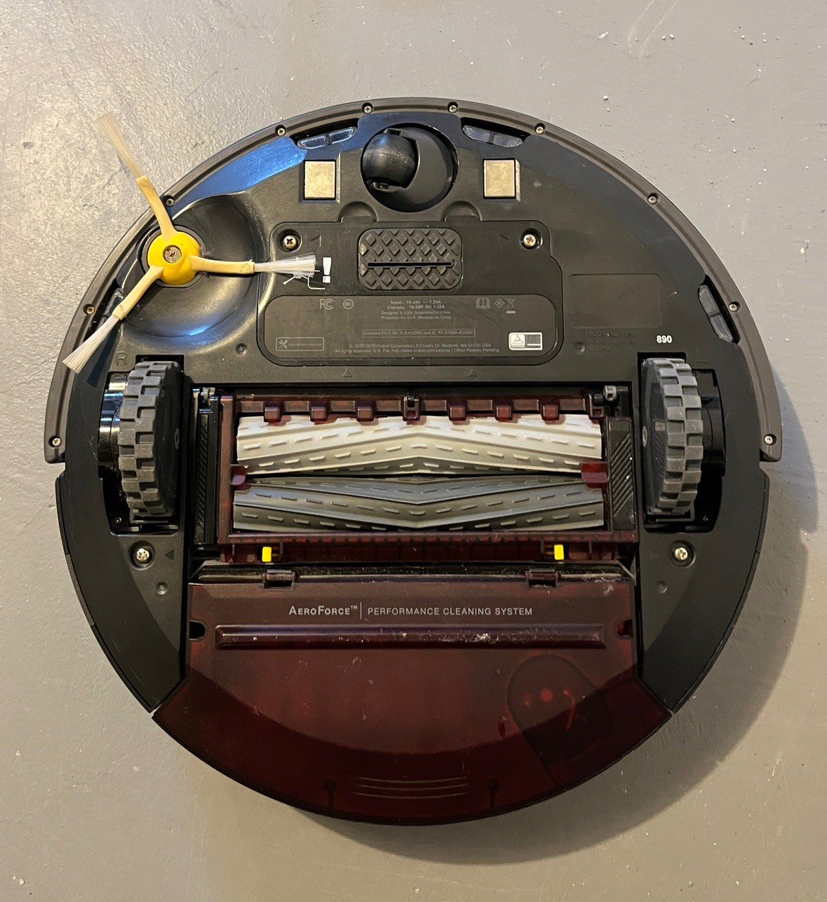 IROBOT Roomba 890 Robot Vacuum Wi-Fi Connected Works with Alexa -Fast Ship