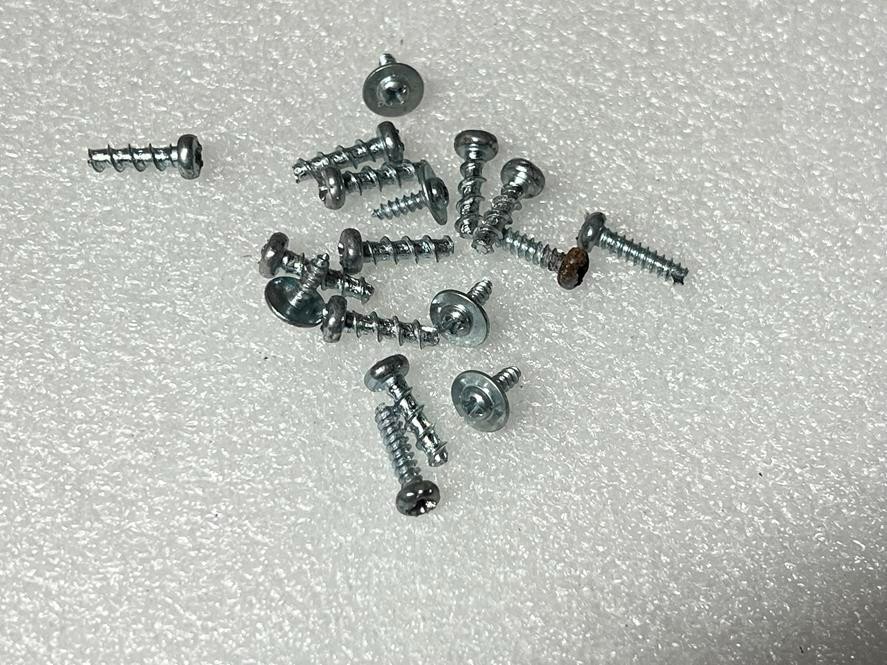 Shark SV1105 Z 40 LOT MISCELLANEOUS SCREWS ASSEMBLY Freestyle Vacuum SV1106