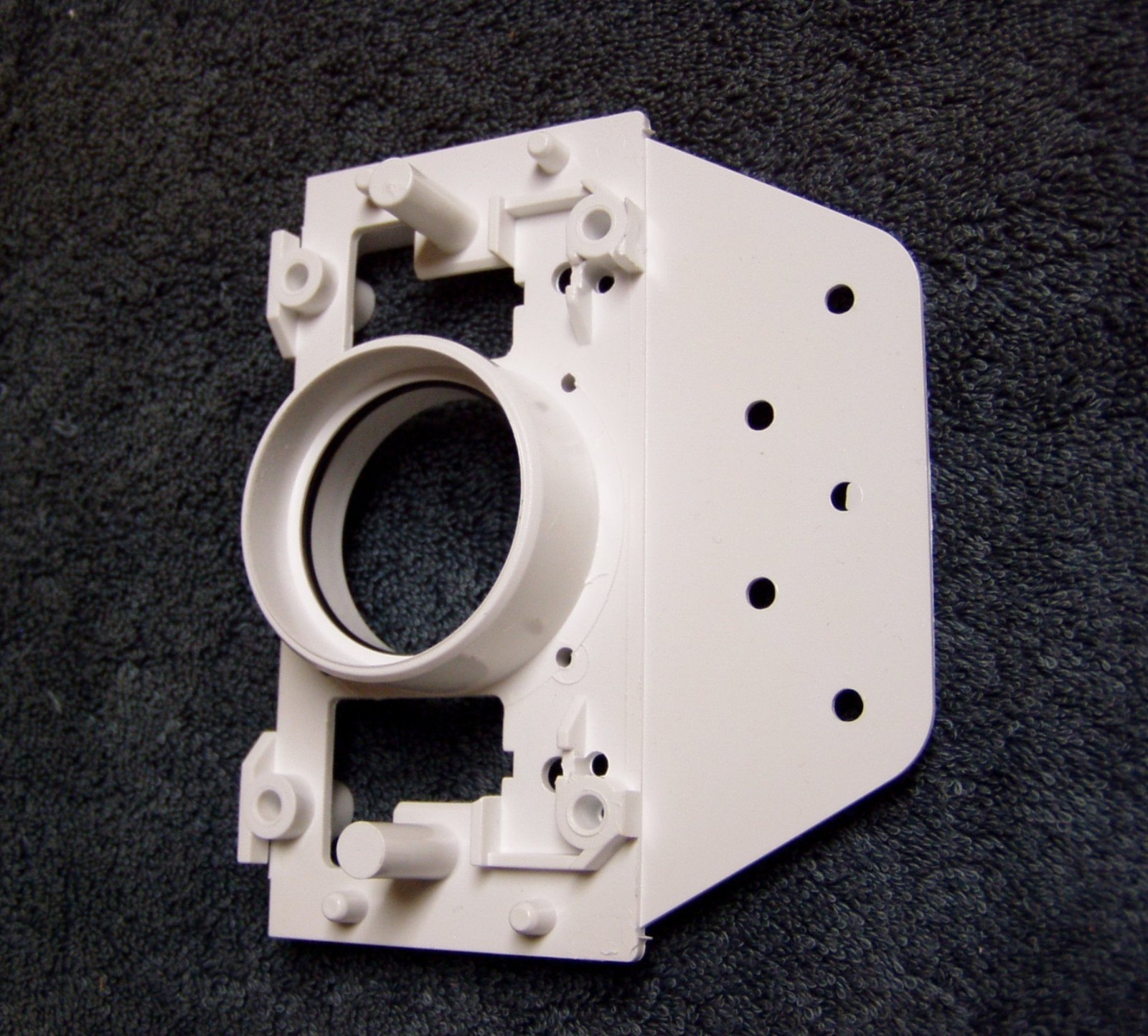 Inlet Mounting Plate 2″ Central Vacuum PVC Rough-in