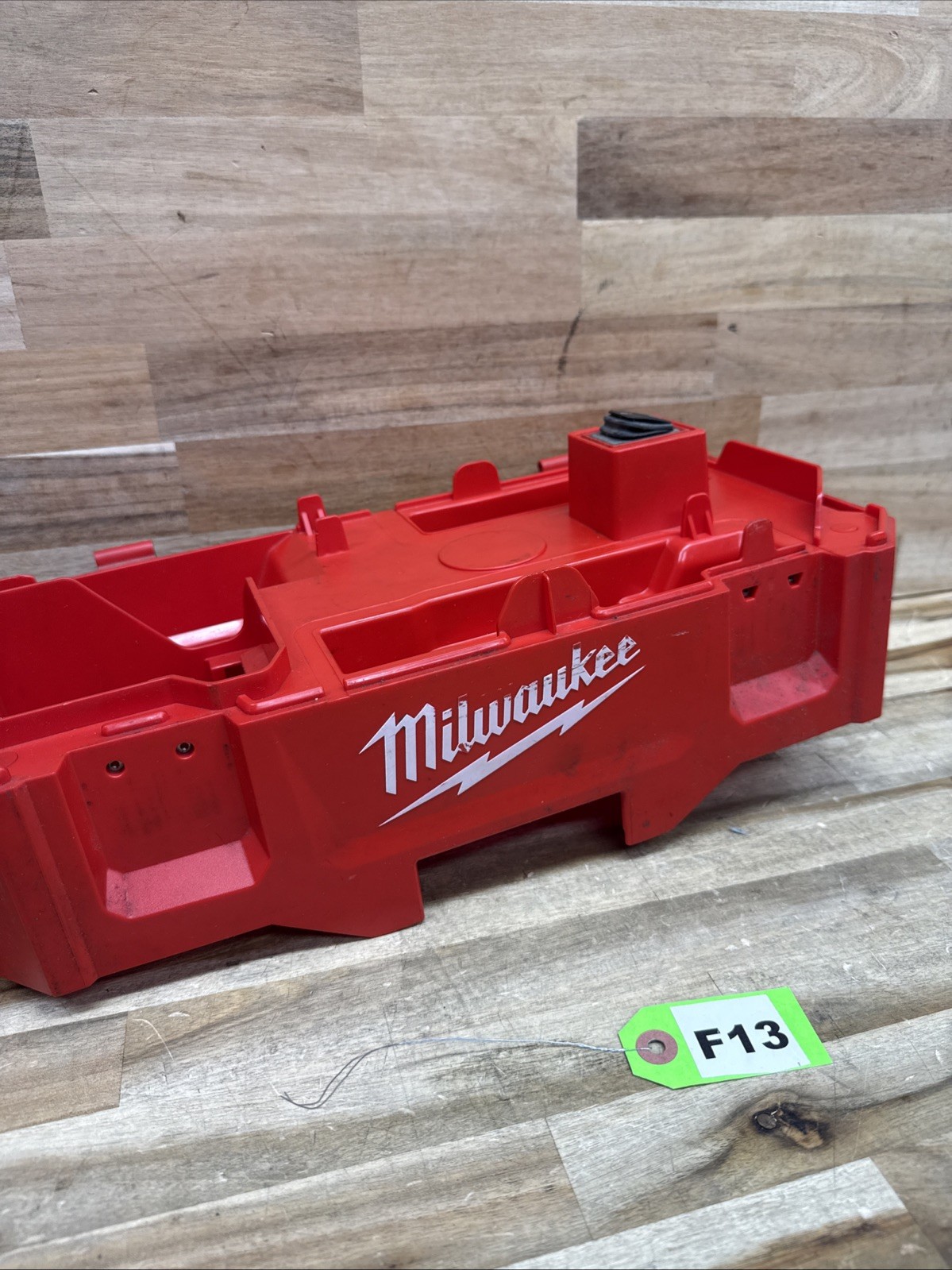 Main housing only for Milwaukee 0880-20 18V Wet/Dry Vacuum Cleaner – F13