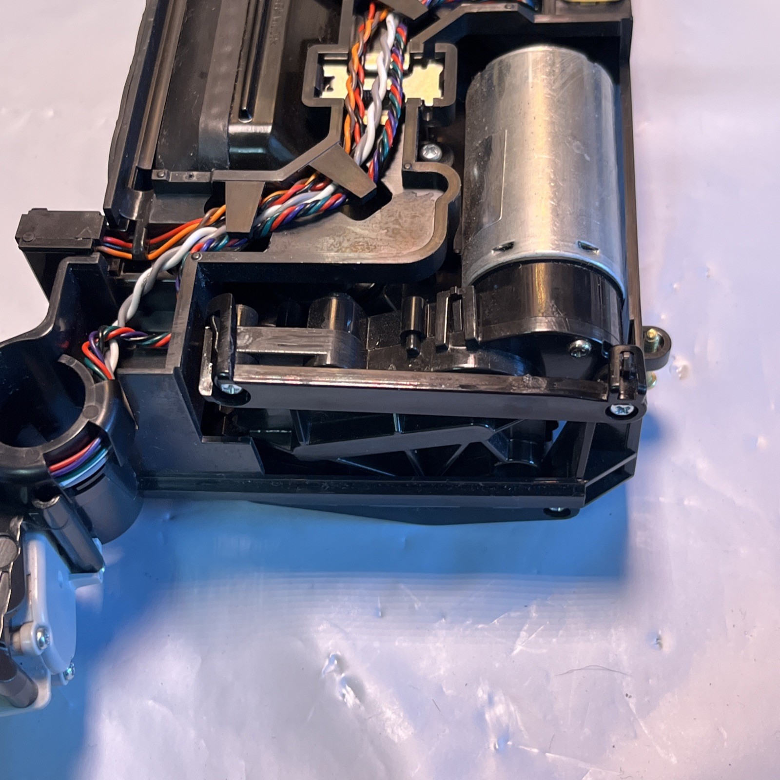 Roomba Combo j9+ Cleaning Head Module Suction Motor Water Pump Complete Tested