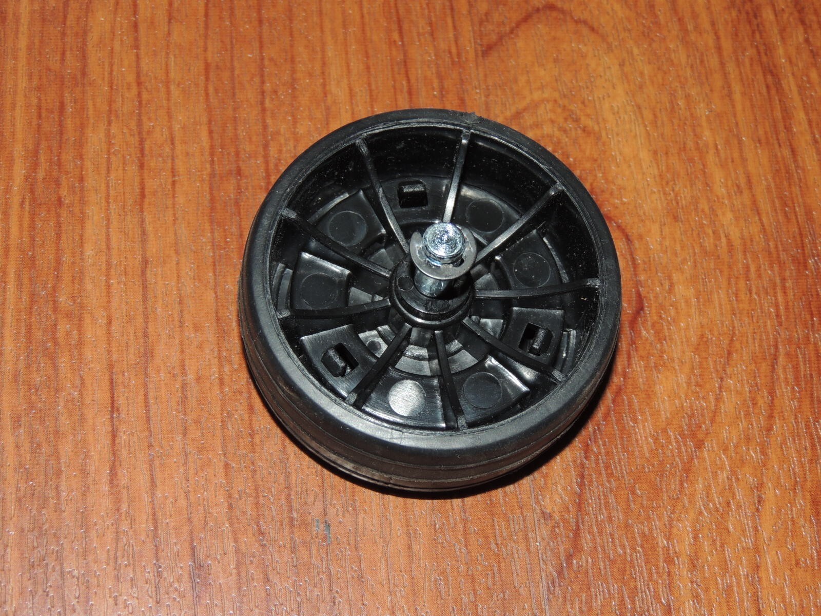 One (1) Genuine OEM Wheel for Hoover Linx Vacuum BH50020 BH50010