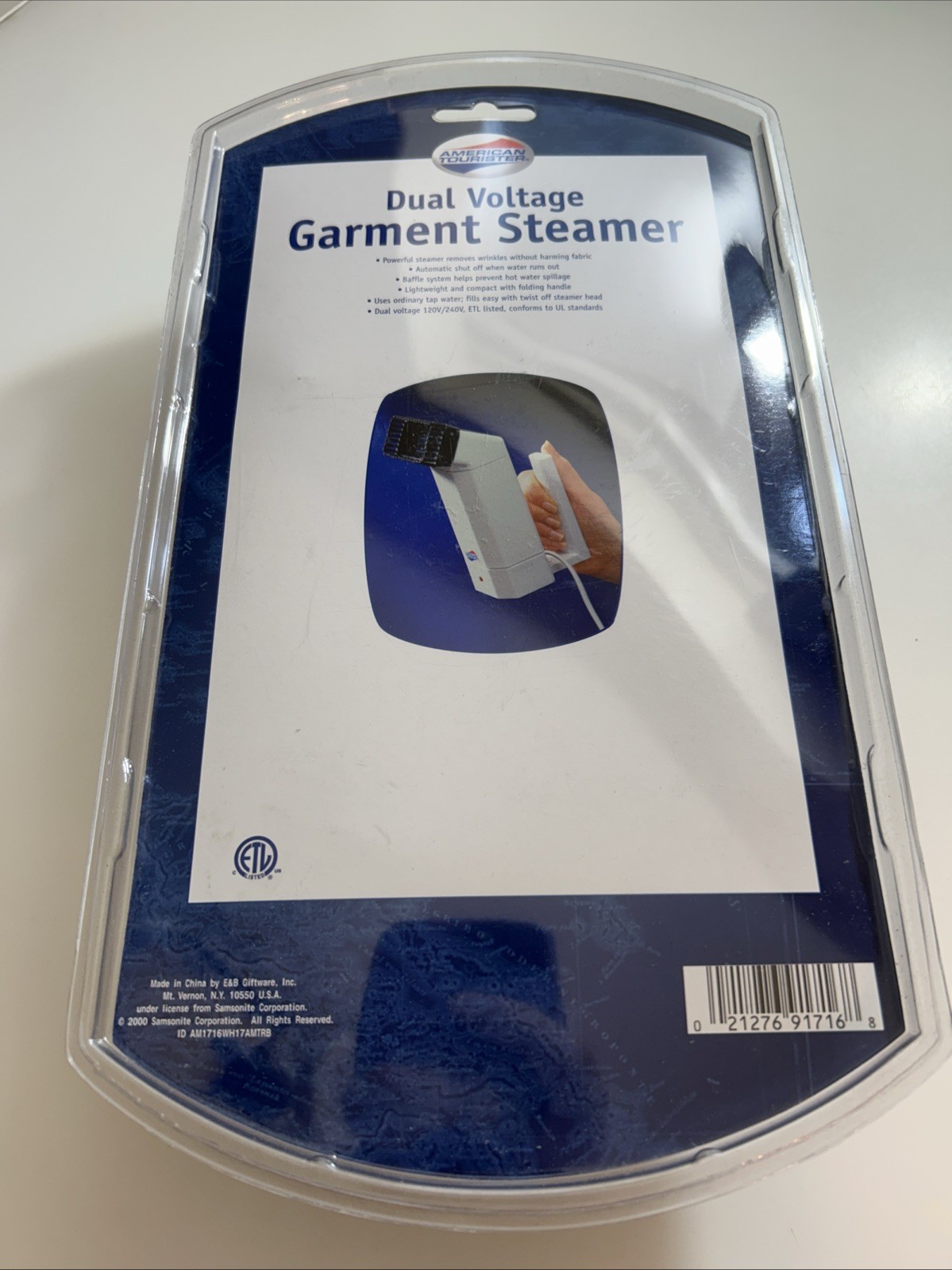 AMERICAN TOURISTER Dual Voltage 120V/240V Garment Steamer Sealed h29e