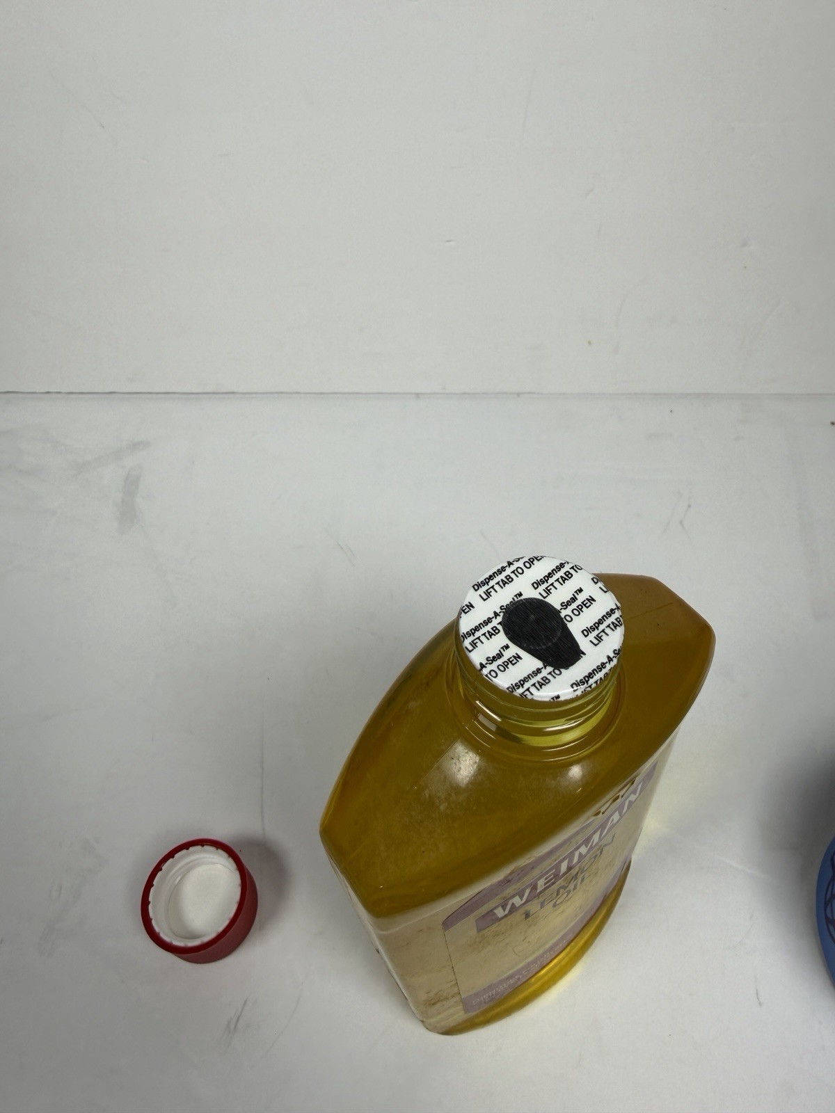 Weiman Lemon Oil Wood Furniture Polish with UVX-15 Sunscreen, 16 Fl. Oz. NEW!