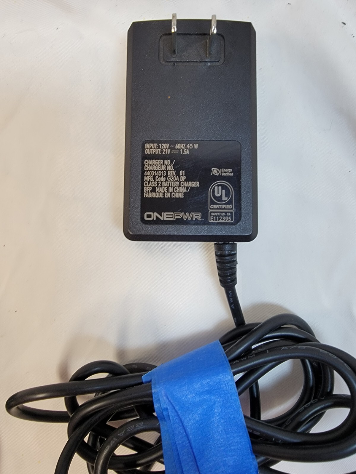 HOOVER – ONEPWR 4.0AH Battery – BH15240BLK W 3x Charger Tested Working