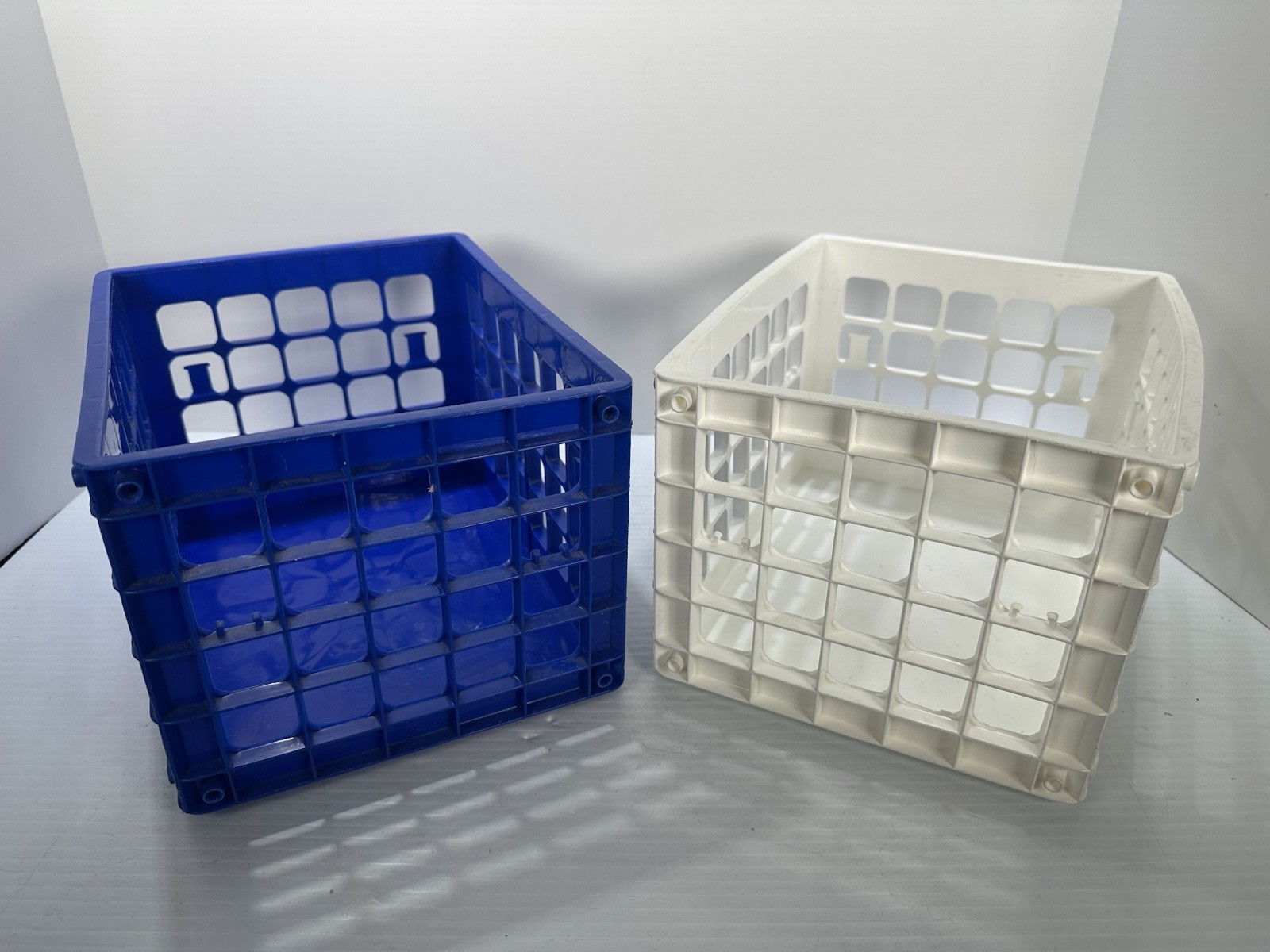Yaffa Blocks Storage Crate Bin Stackable Set Of 2 Small Mini White Blue Desk 9”