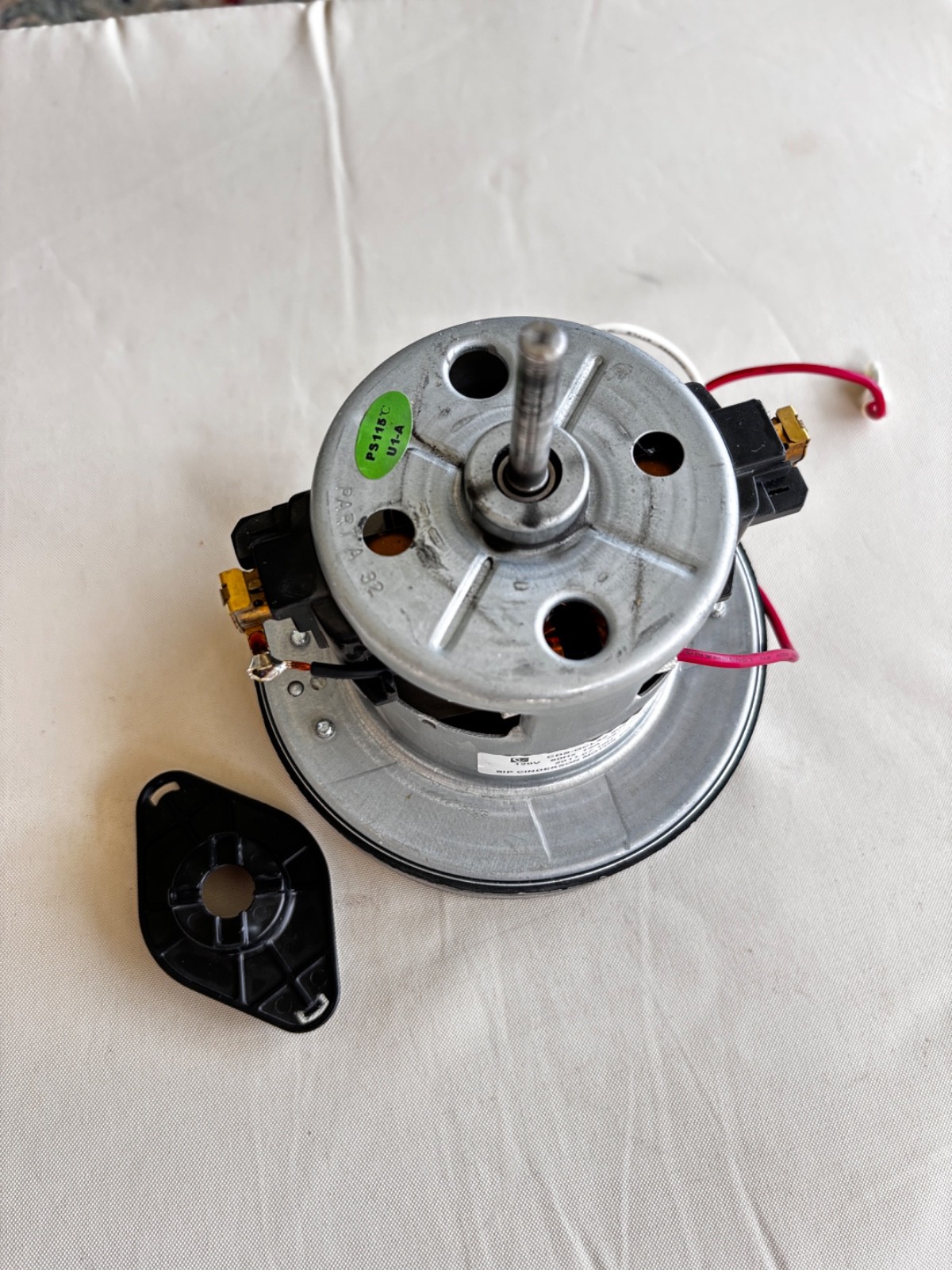 Hoover CDS-GCL32-805 (H-440005397) Motor Assembly for UH71009 Vacuum & Others