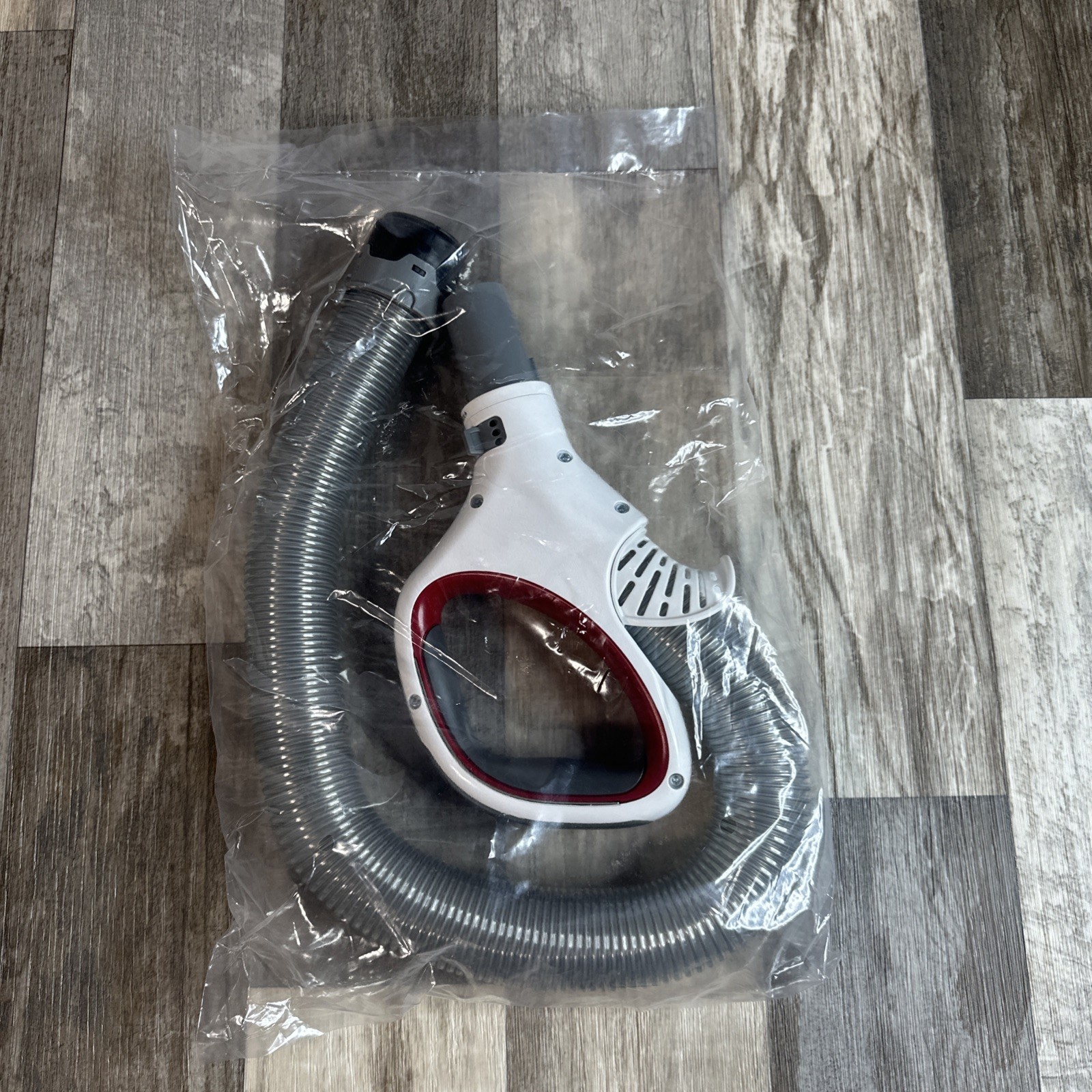Vacuum Handle Replacement, White/red, See Pictures