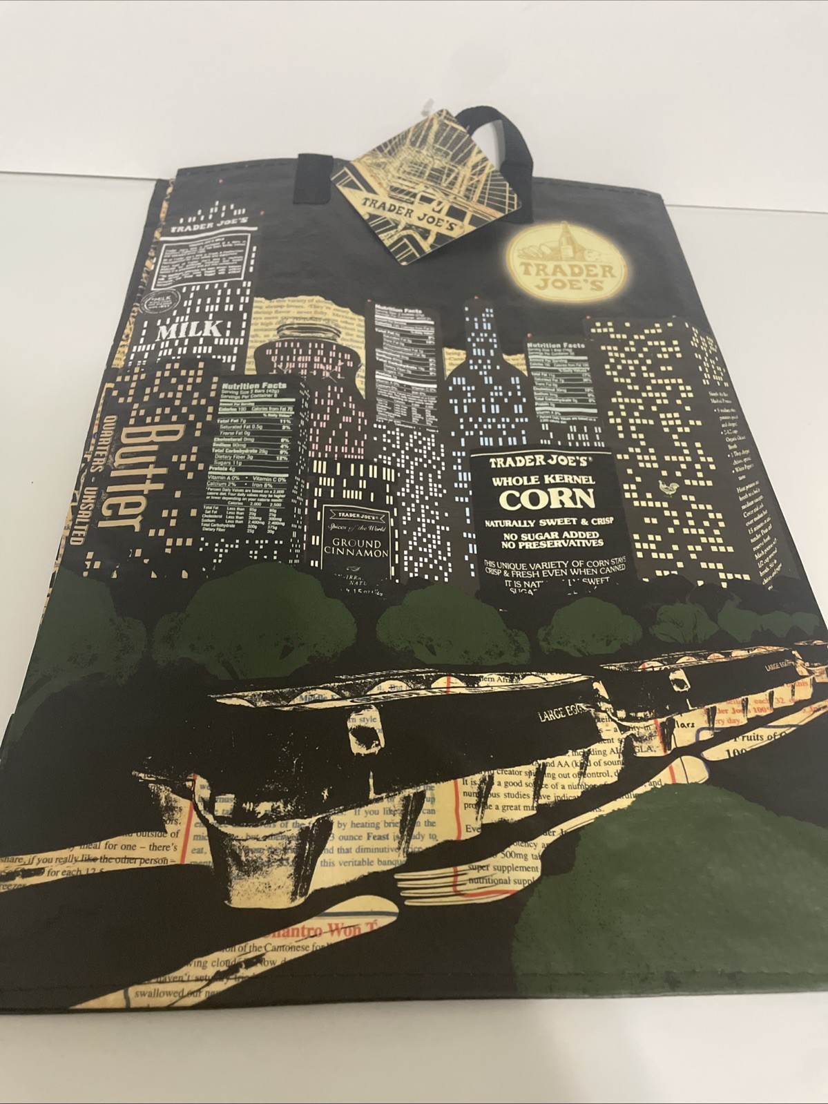 Trader Joe’s Nocturne Reusable Shopping Bag Black Night City Corn NY – New Tags