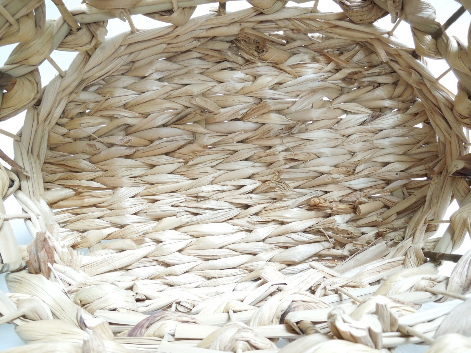 Large Woven Straw Basket with Metal Frame and Handles for Fruits & Vegetables