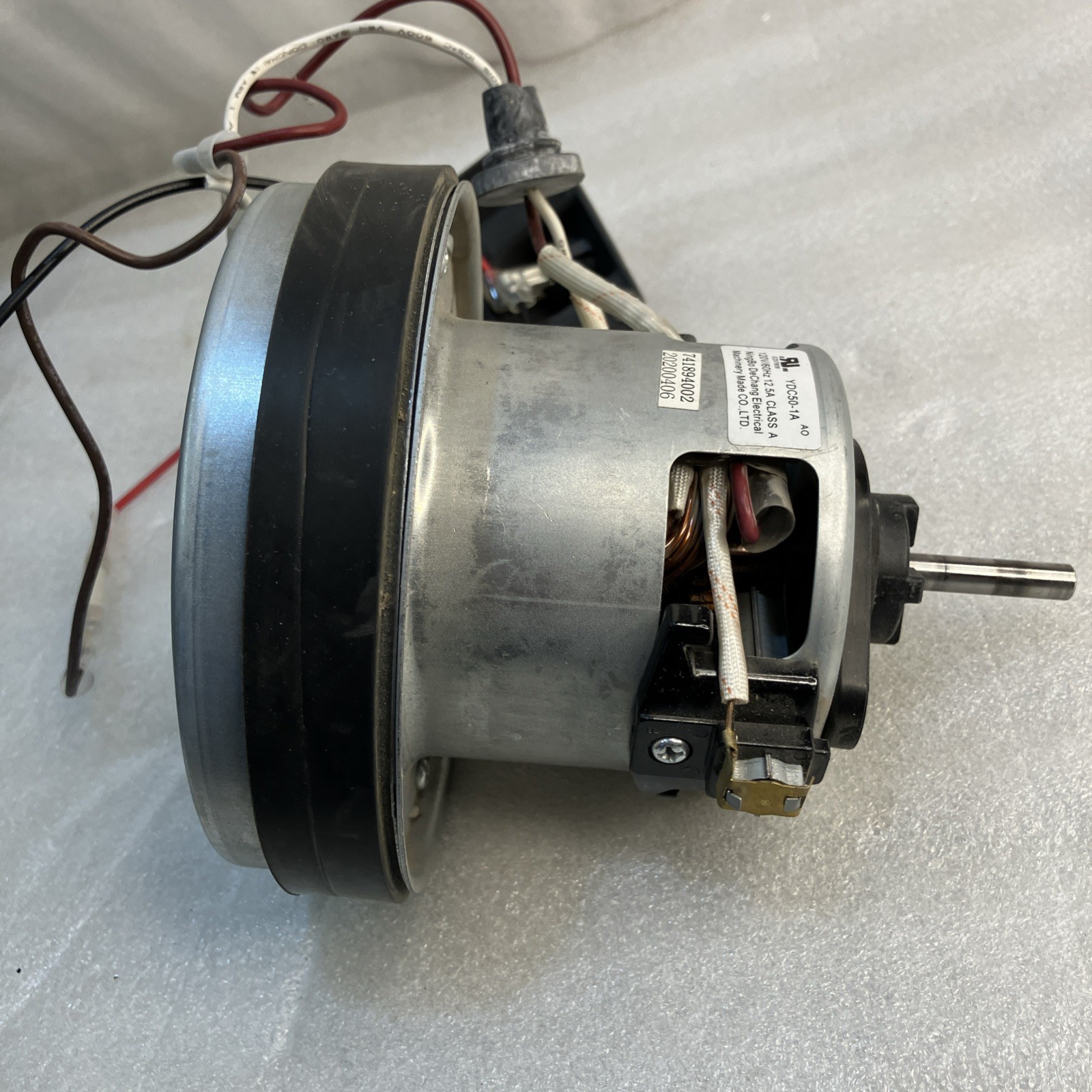 HOOVER UH71255 and UH71250 WHOLE HOUSE REWIND PET Vacuum Part, Motor Base