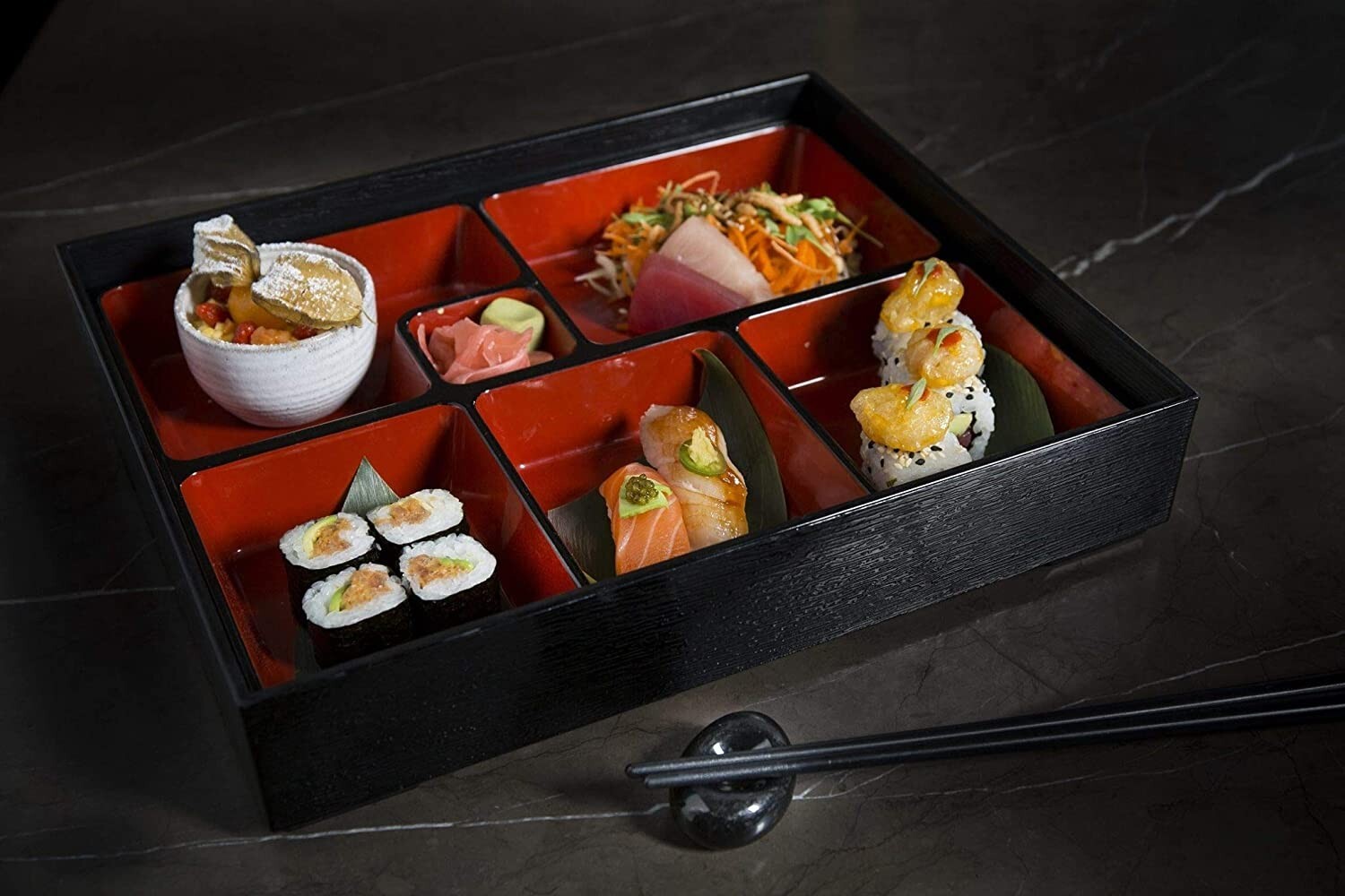 Large Plastic Lacquered Bento Box 6 Compartmen 14×10.5 in Made in Japan 1593