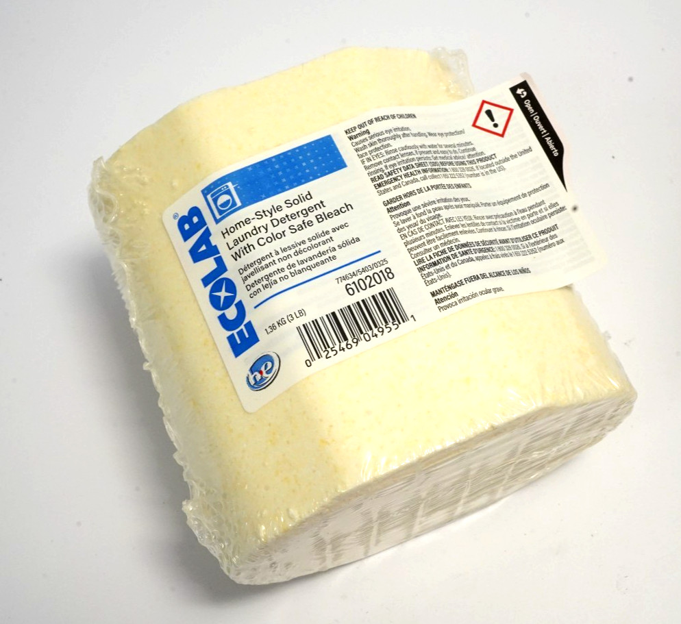 Ecolab 6102018 Home style solid Laundry detergent w color safe bleach 4 x 3 lb