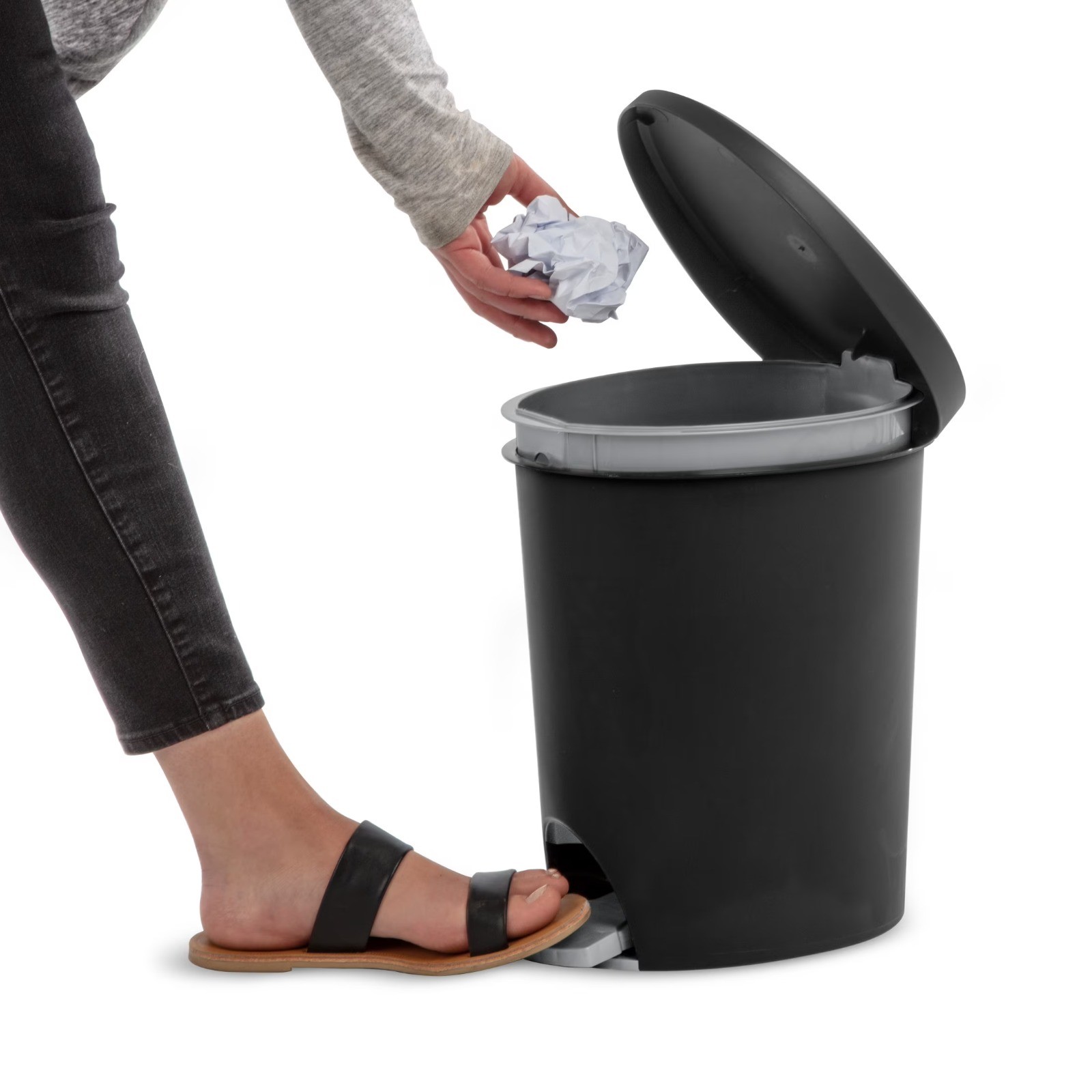 Small Bathroom Trash Can, 2.6 Gallon Plastic Garbage Bucket Bin with Step Lid