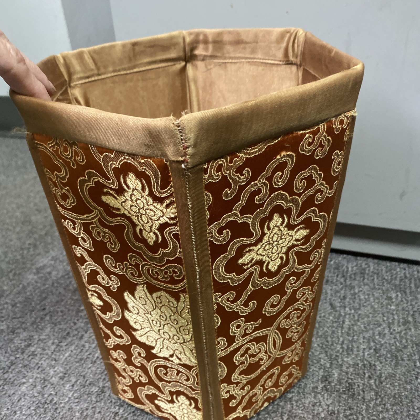 VTG Chinese Silk Brocade Hexagonal Waste paper Trash Basket Mcm 11.5x9x8″