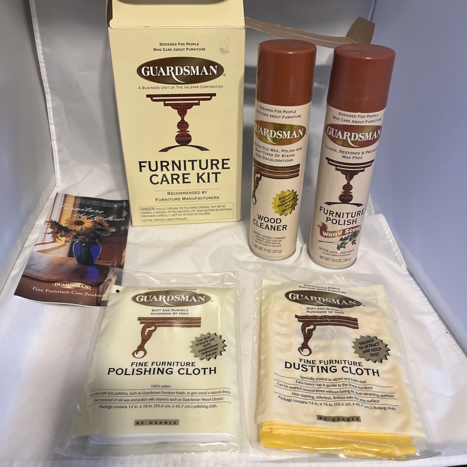 Guardsman Vintage Furniture Wood Cleaner And Polish Set W/ Polishing Cloth Box