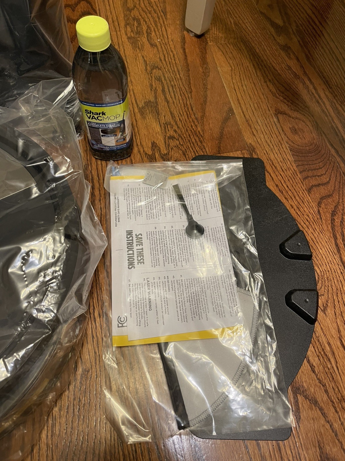 Shark Matrix Plus Robot Vacuum & Mop w/ SELF EMPTY BIN + Mopping UR2650WS