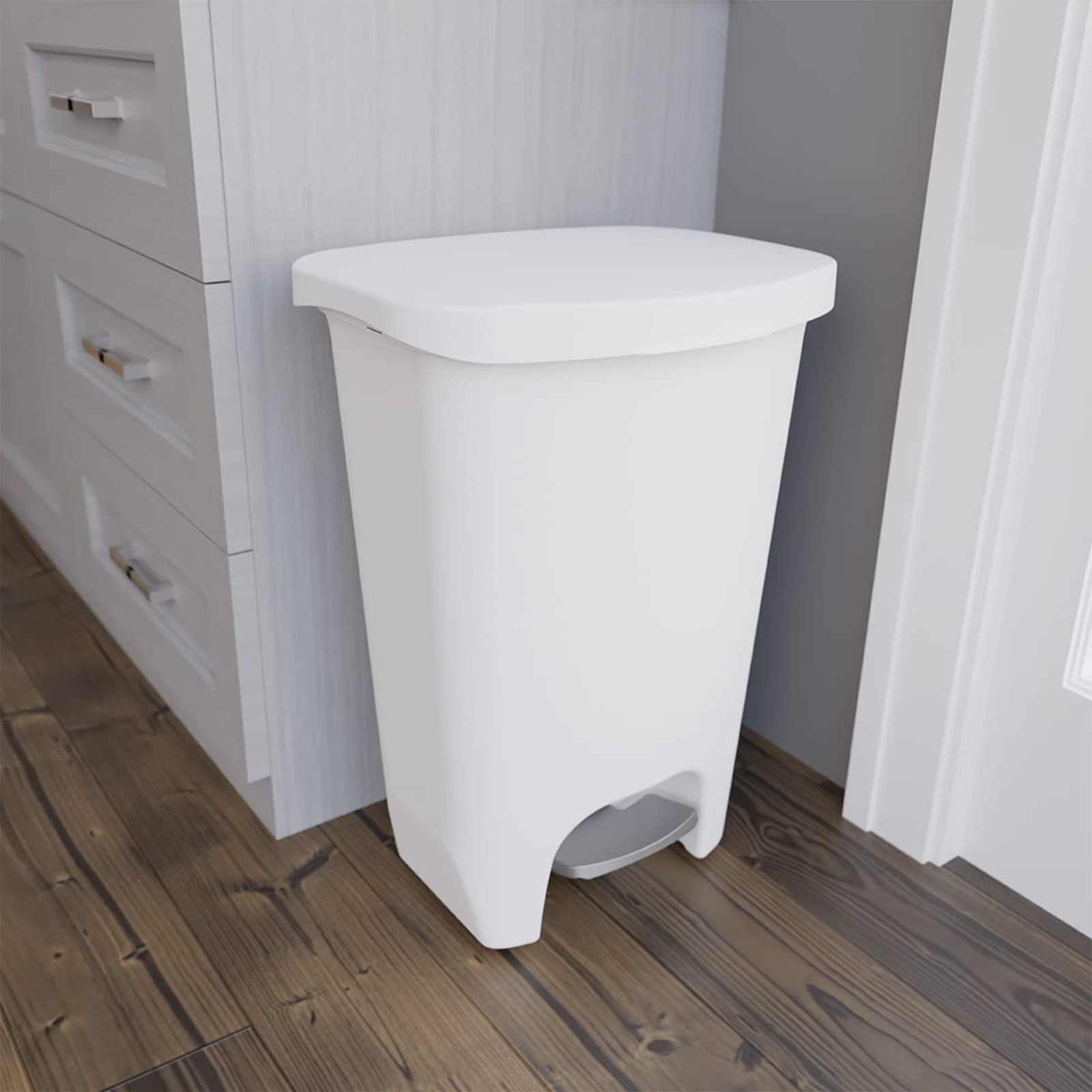 Glad Kitchen Trash Can with Lid, Foot Pedal and Garbage Bag Rings, 13 Gal, White