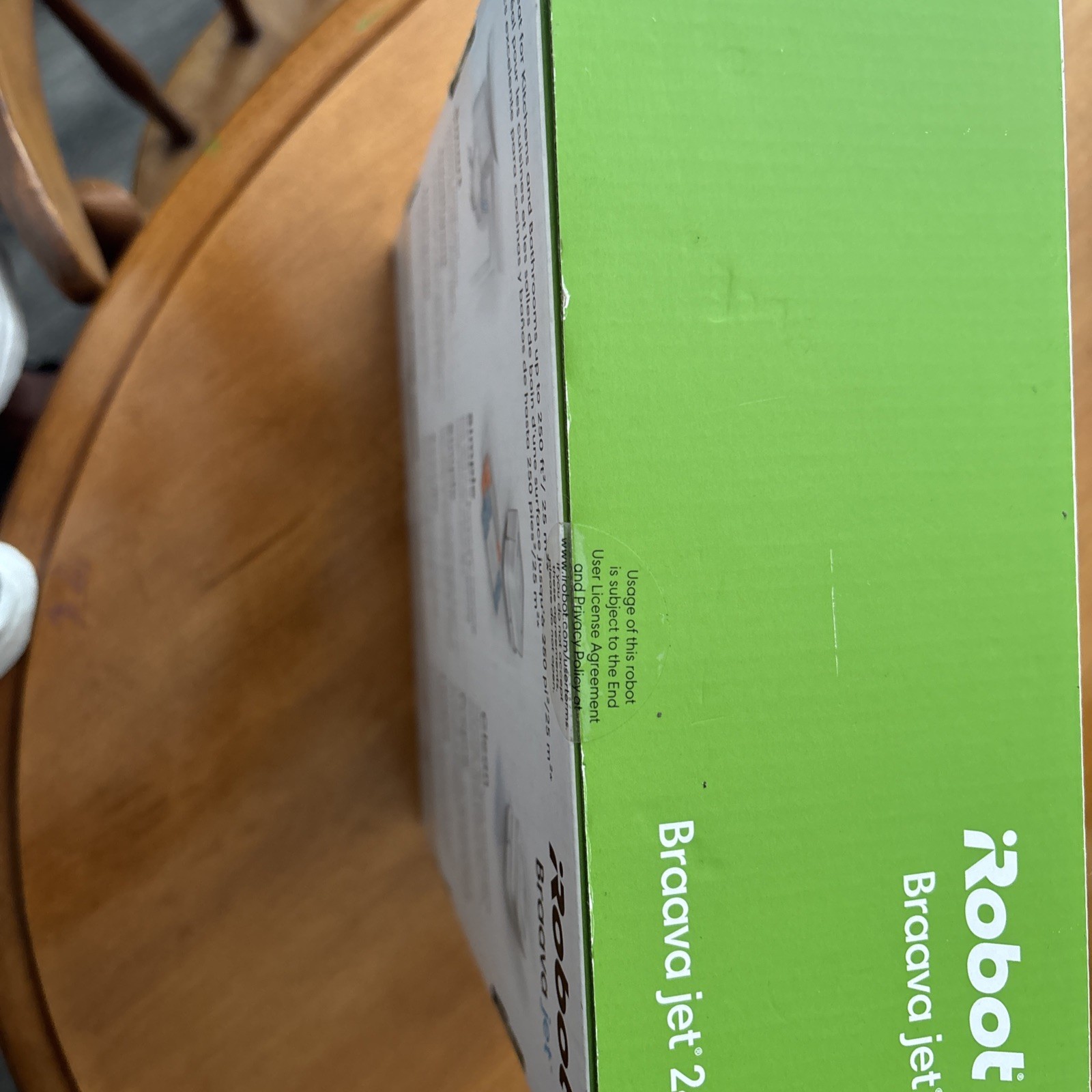 iRobot Braava Jet 240 White Automatic Bluetooth Compact Smart Mopping Robot NEW