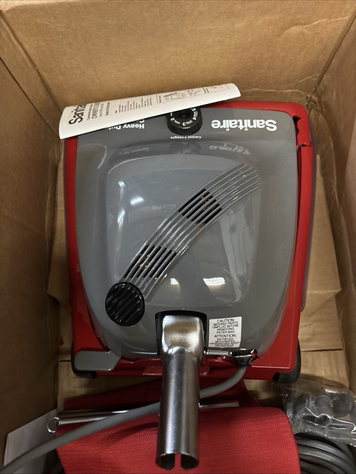 Sanitaire TRADITION SC684G 12″ Upright Vacuum – Red