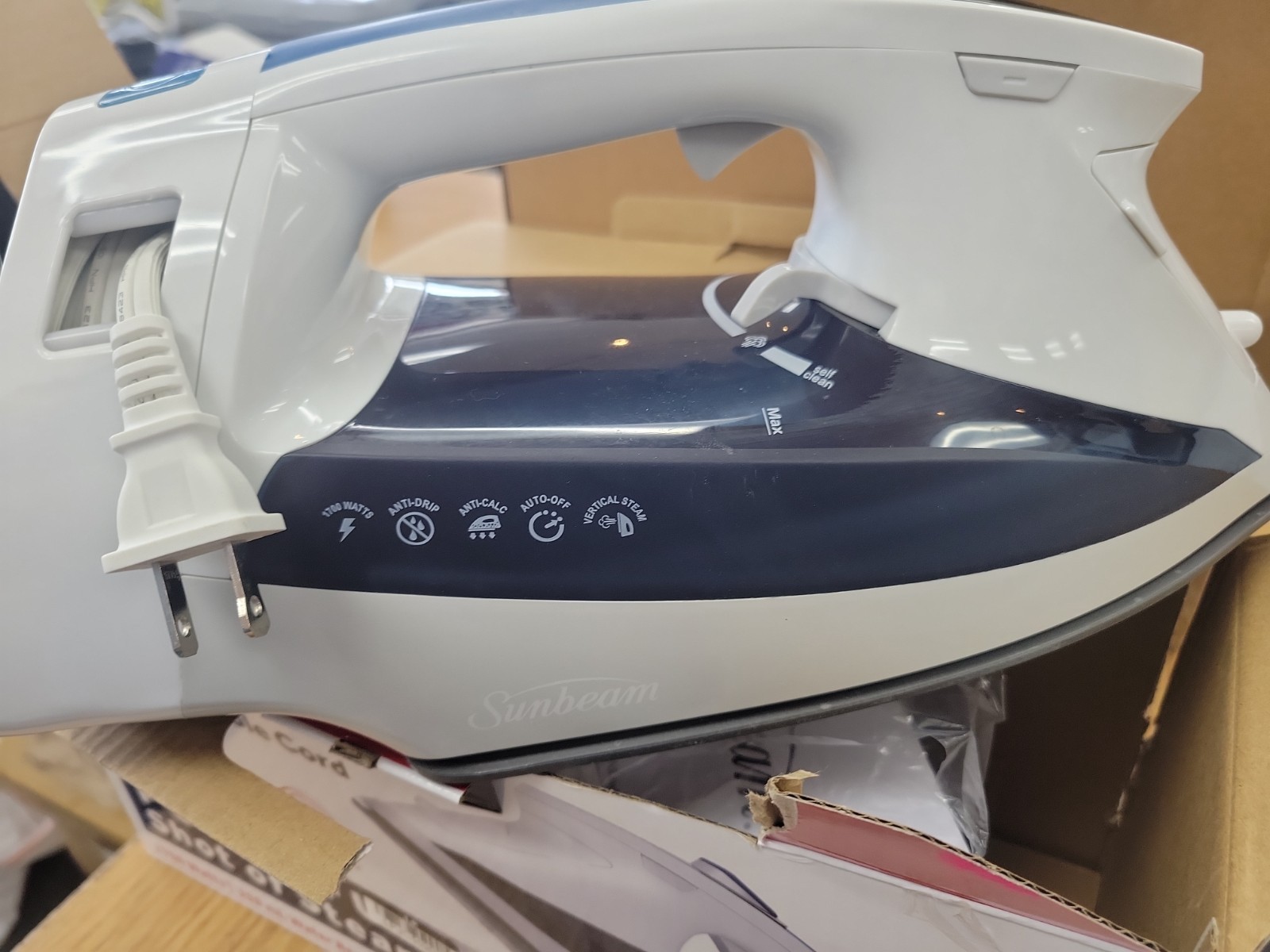 Sunbeam 1700W Digital Pro Steam Iron with Retractable Cord & Ceramic Soleplate
