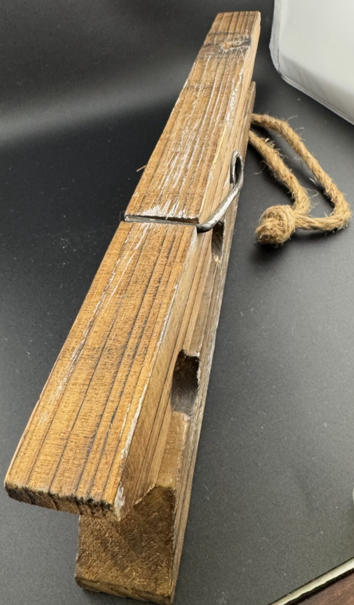 15 Inch Wooden Laundry Pin with Hanging Cord
