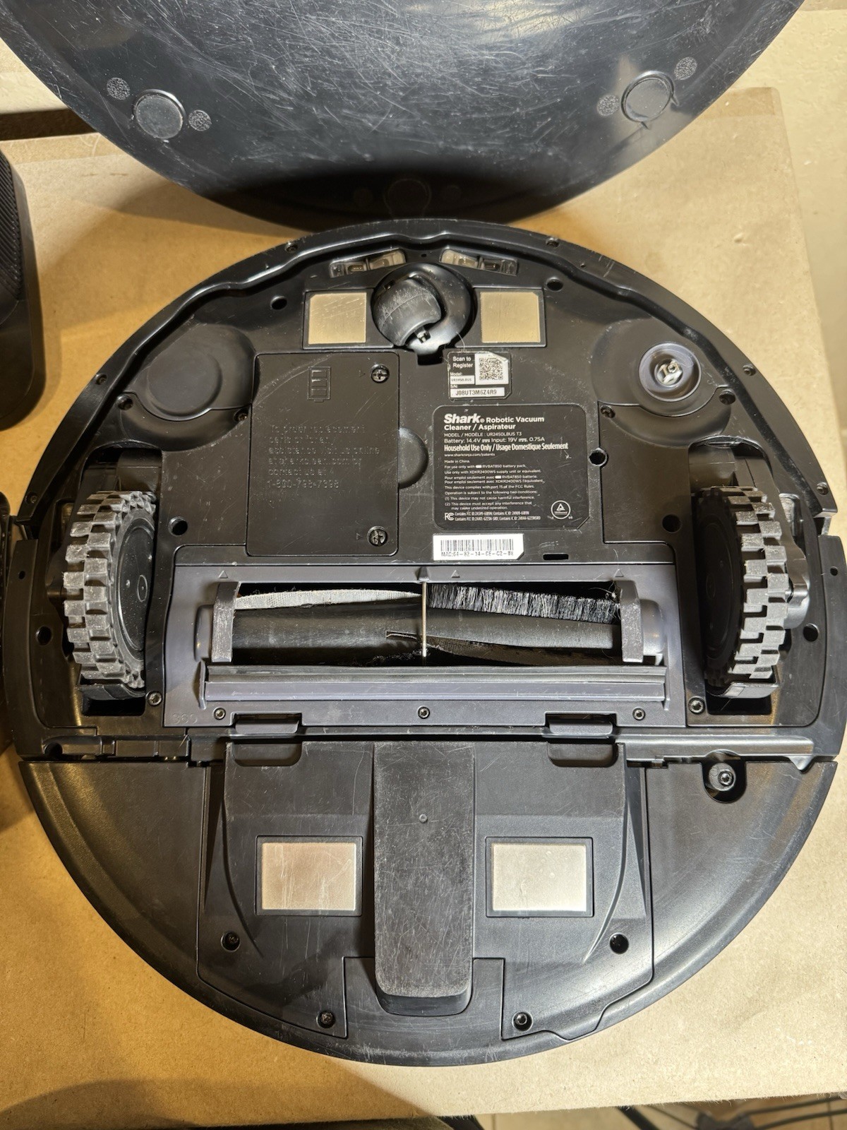 Shark MATRIX 2-in-1 Self-Empty Robot Mop & Vacuum UR2450WS Black