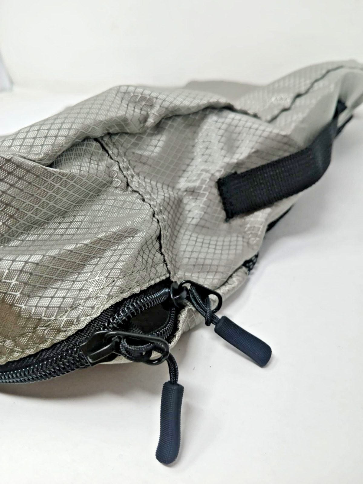 Travel Smart: Medium Packing Cubes Set with Double Zippers – Gray Polyester